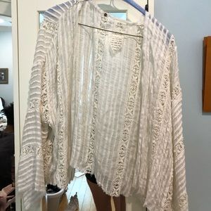 White patterned Shaw / cardigan from free people